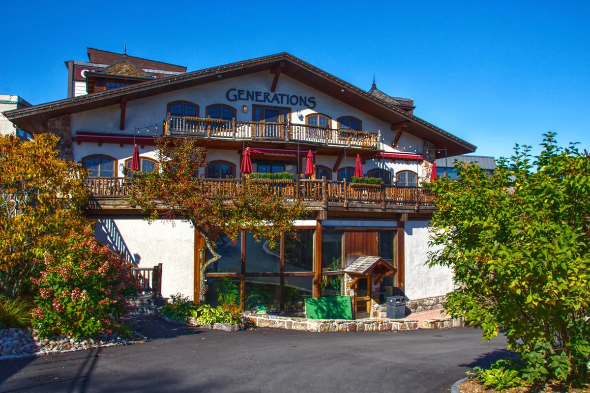 New Lakeside Dining Experiences in Montreux 2026