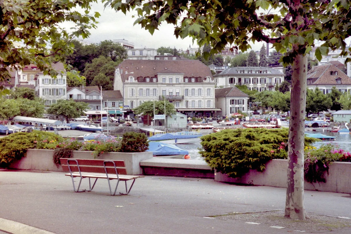 Are Shops in Vevey Open on Sunday? 2026 Guide